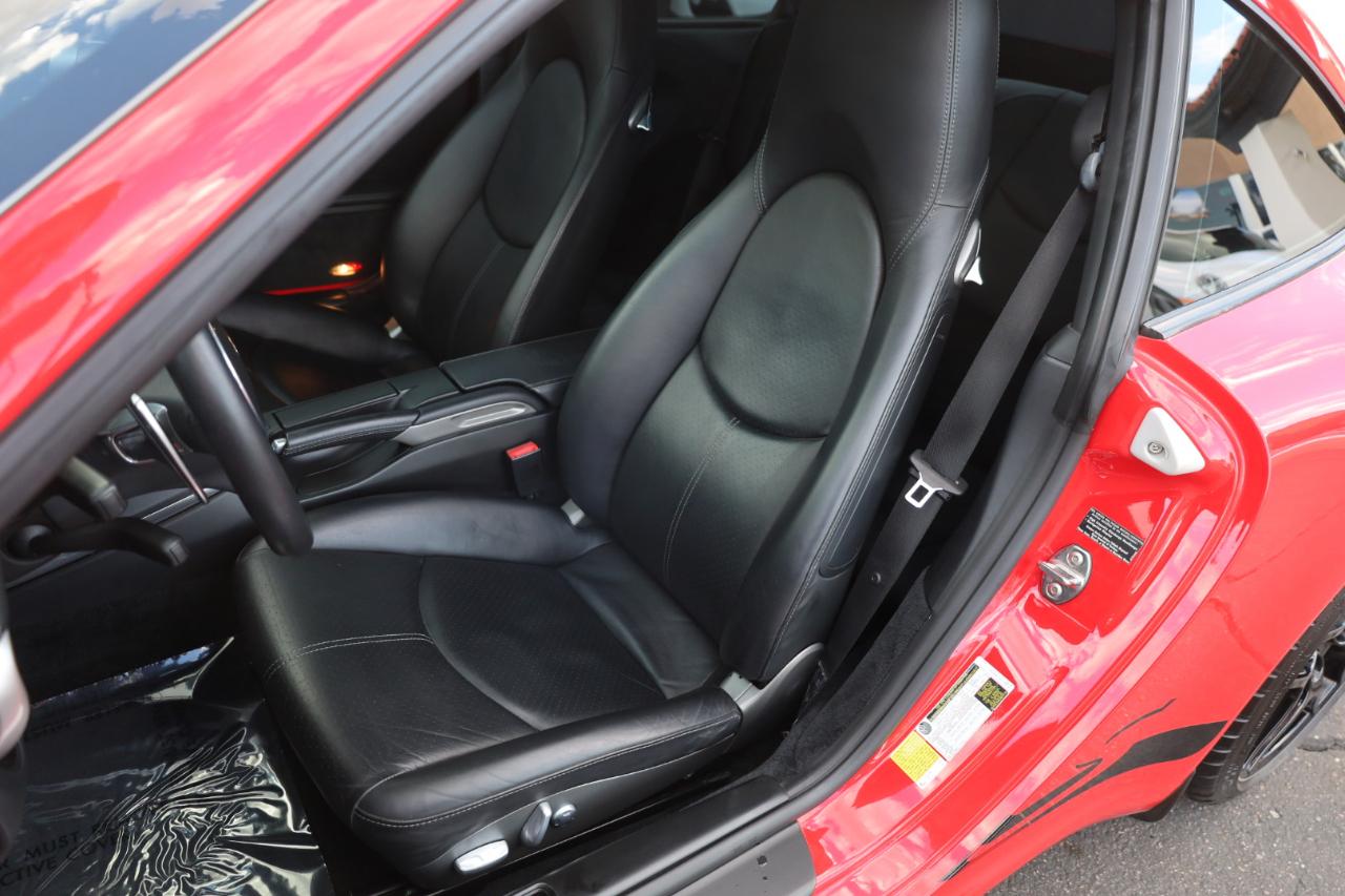 Porsche 911 Carrera S Coupe 2011