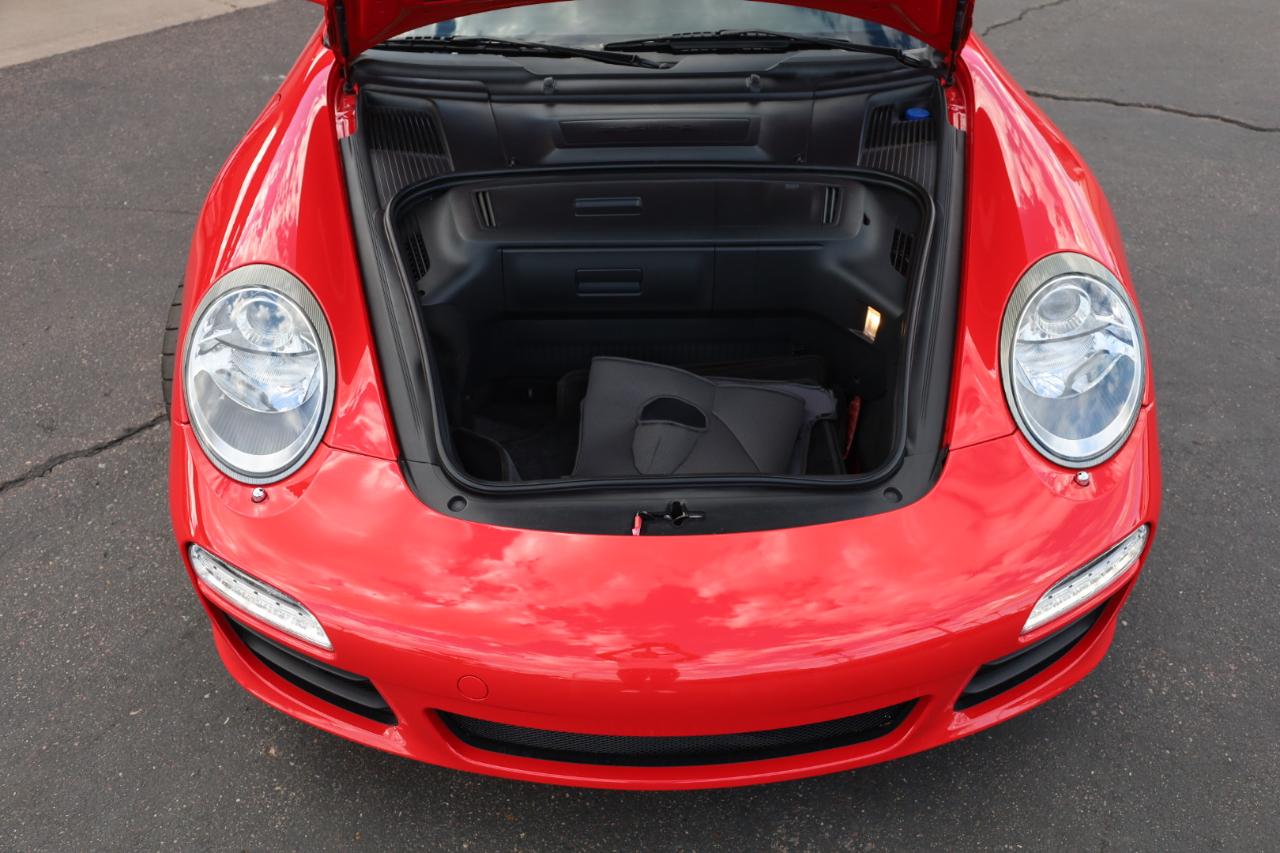 Porsche 911 Carrera S Coupe 2011