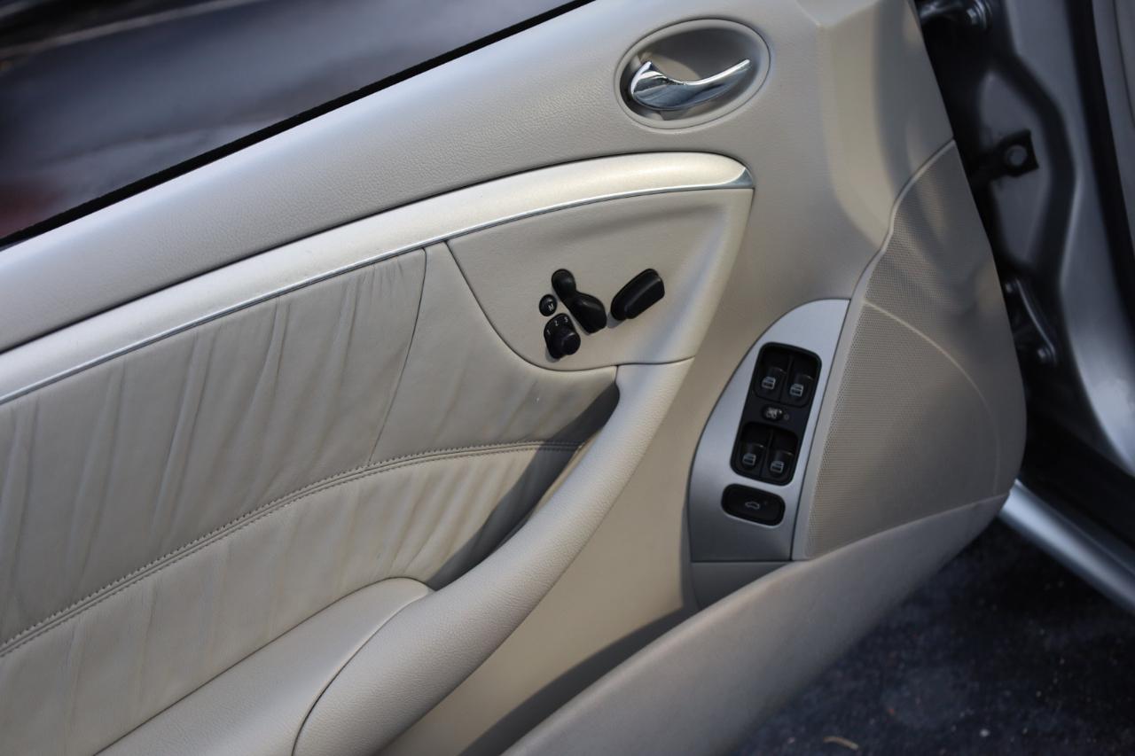 Mercedes-Benz CLK-Class CLK55 AMG Cabriolet 2004