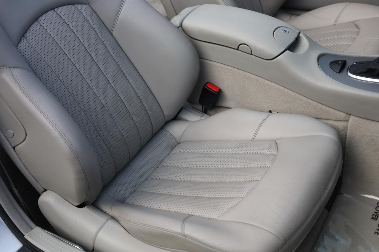 Mercedes-Benz CLK-Class CLK55 AMG Cabriolet 2004