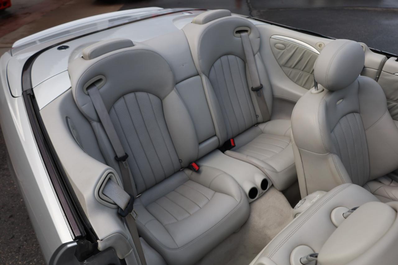 Mercedes-Benz CLK-Class CLK55 AMG Cabriolet 2004