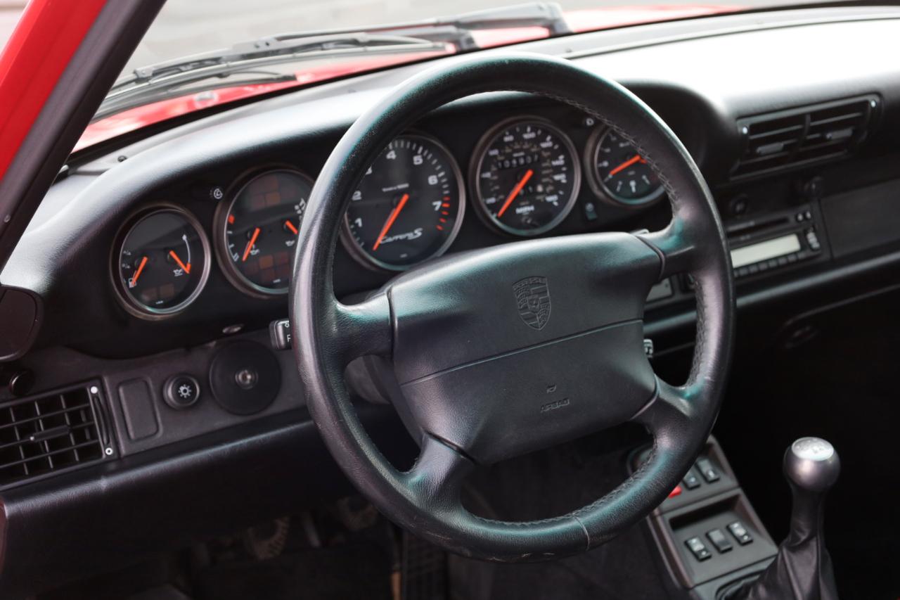 Porsche 911 Carrera S 1998