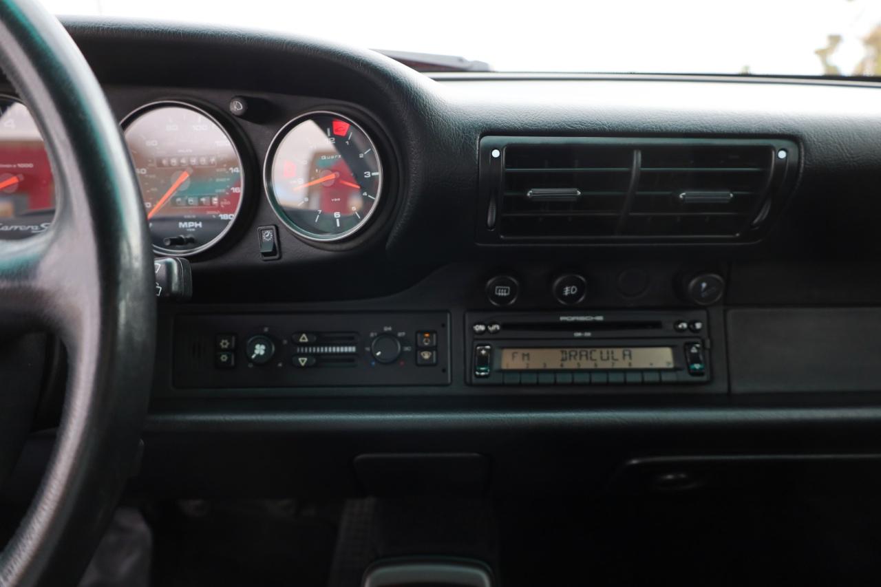 Porsche 911 Carrera S 1998