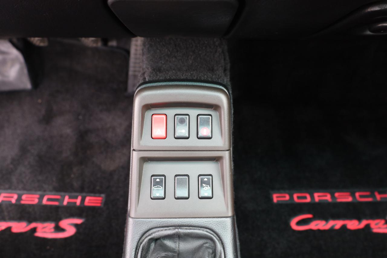 Porsche 911 Carrera S 1998