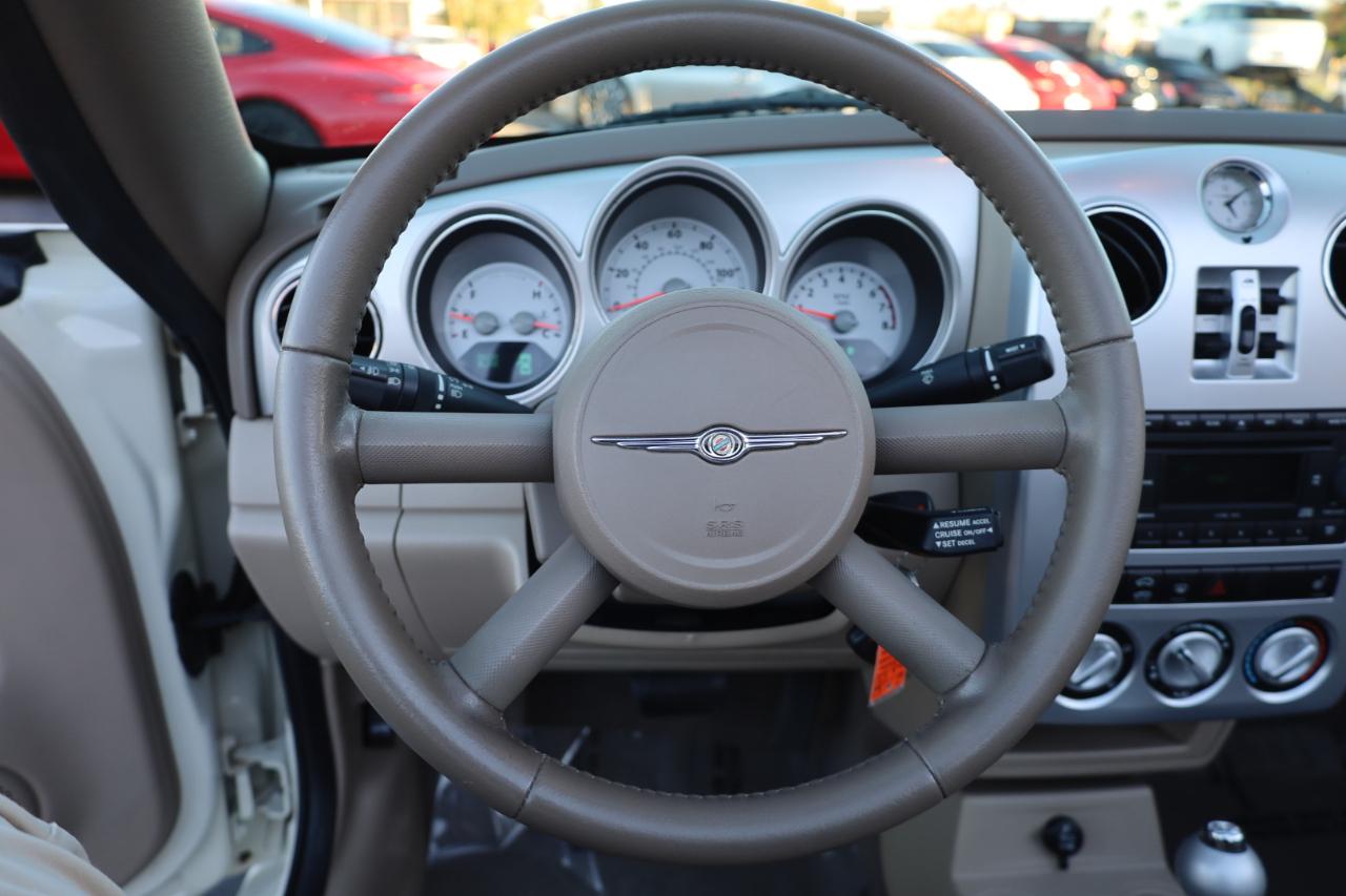 Chrysler PT Cruiser Touring Convertible 2006