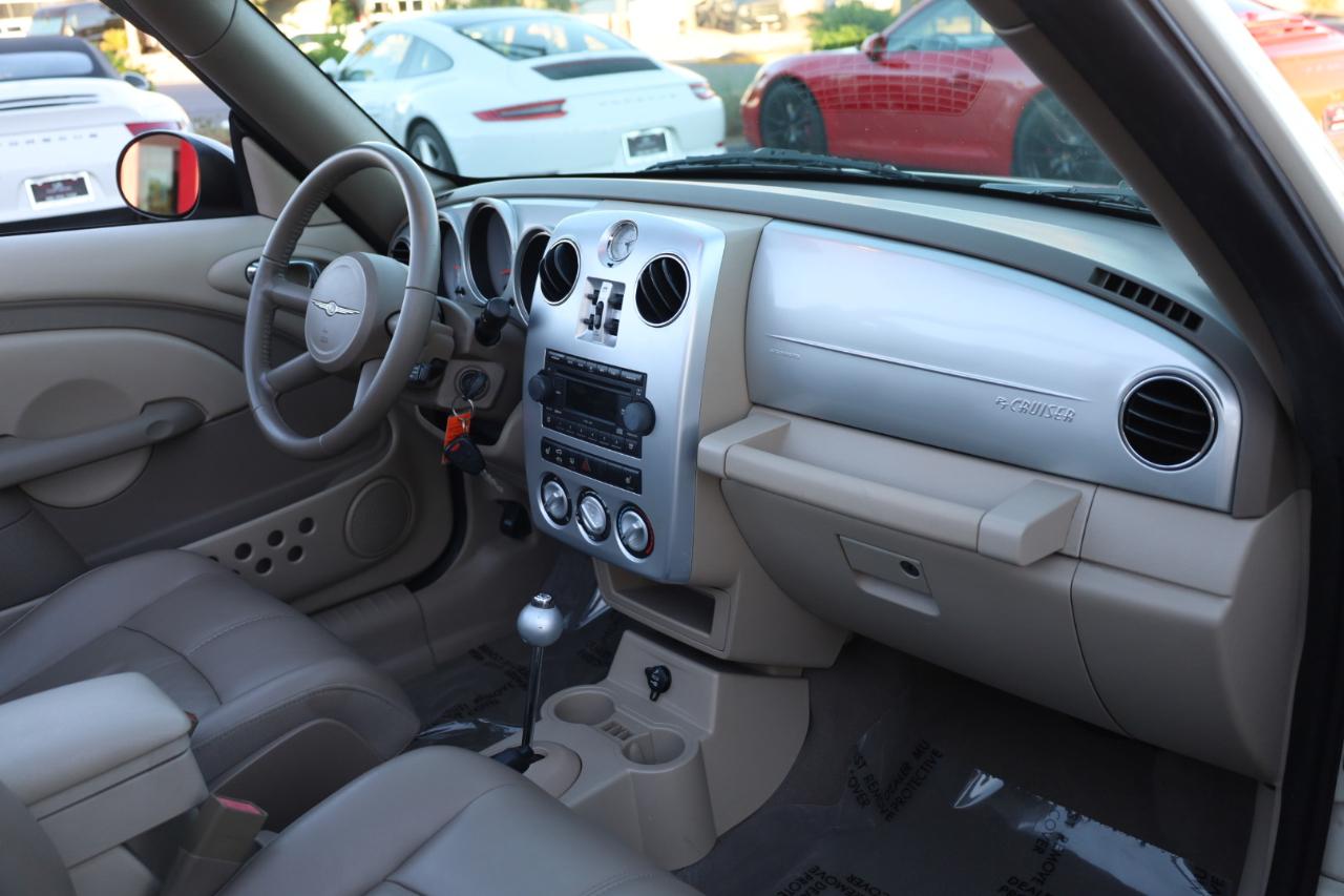 Chrysler PT Cruiser Touring Convertible 2006