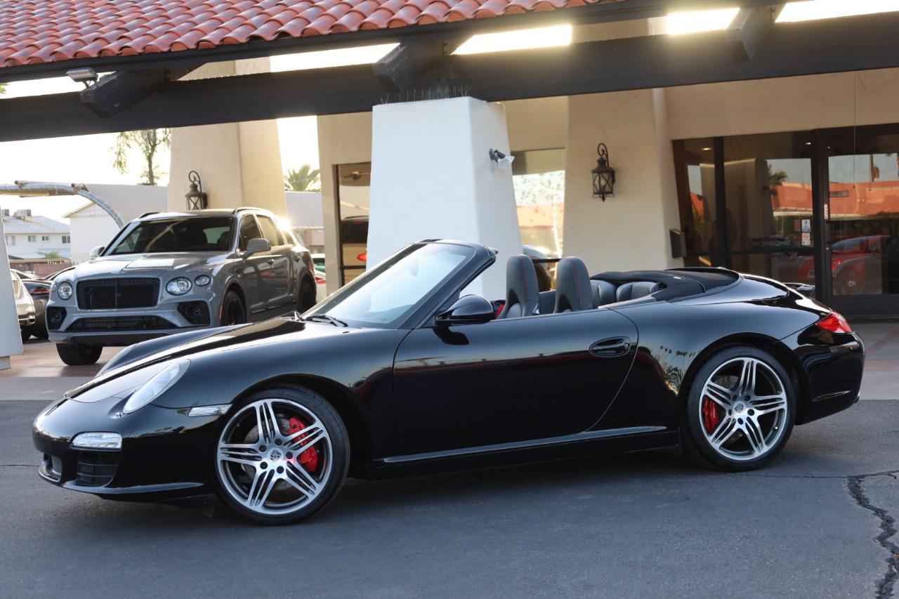 Porsche 911 Carrera S Cabriolet 2010
