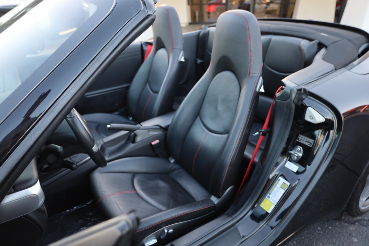 Porsche 911 Carrera S Cabriolet 2010