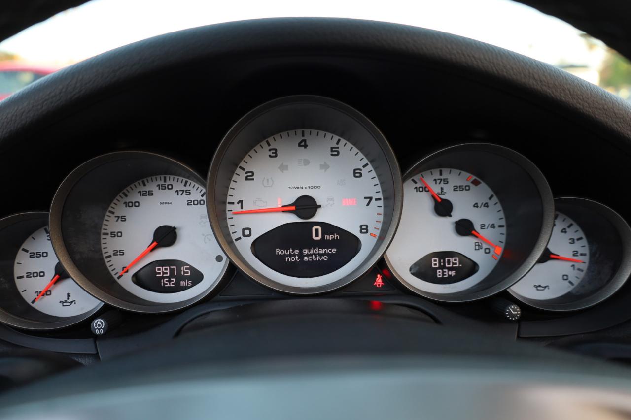 Porsche 911 Carrera S Cabriolet 2010