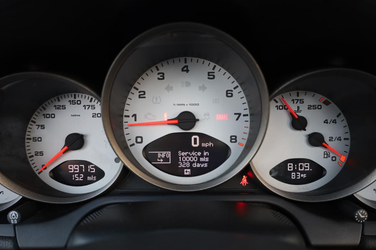Porsche 911 Carrera S Cabriolet 2010