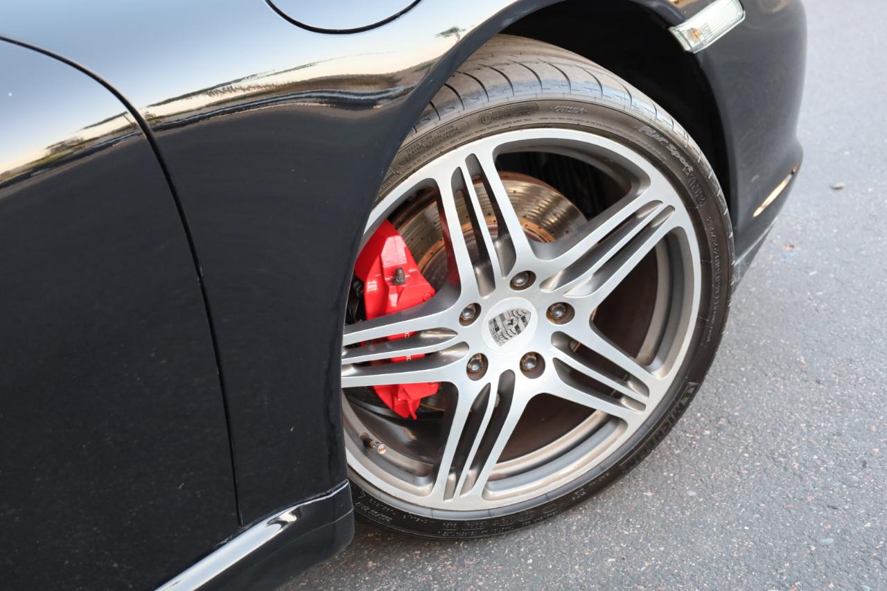 Porsche 911 Carrera S Cabriolet 2010