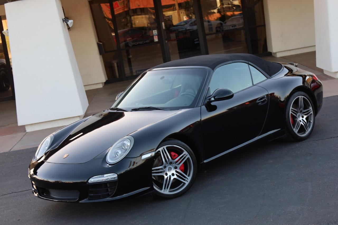 Porsche 911 Carrera S Cabriolet 2010