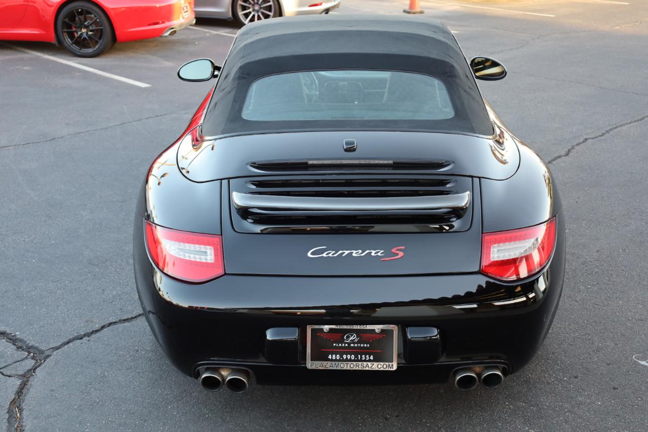Porsche 911 Carrera S Cabriolet 2010
