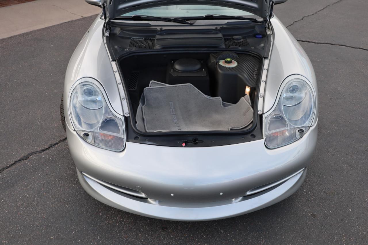 Porsche 911 Carrera 4 Cabriolet 2001