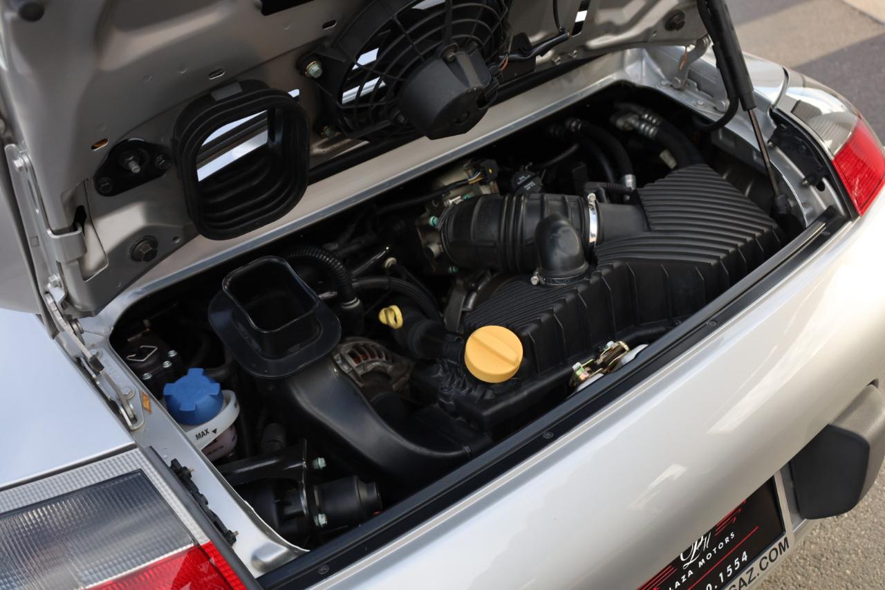 Porsche 911 Carrera 4 Cabriolet 2001