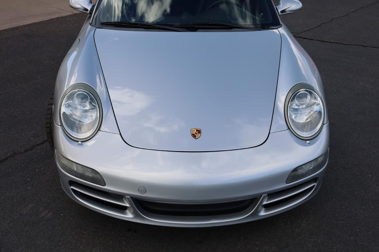 Porsche 911 Carrera 2006