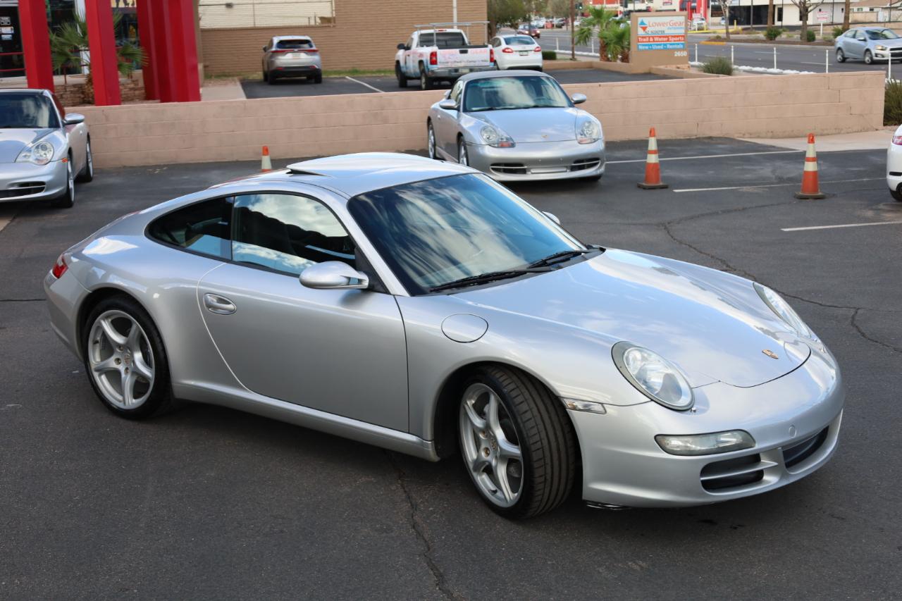 Porsche 911 Carrera 2006
