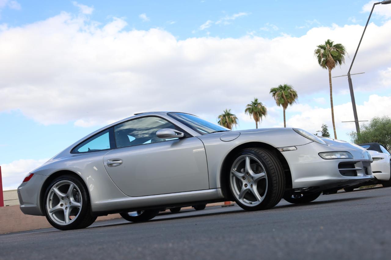 Porsche 911 Carrera 2006
