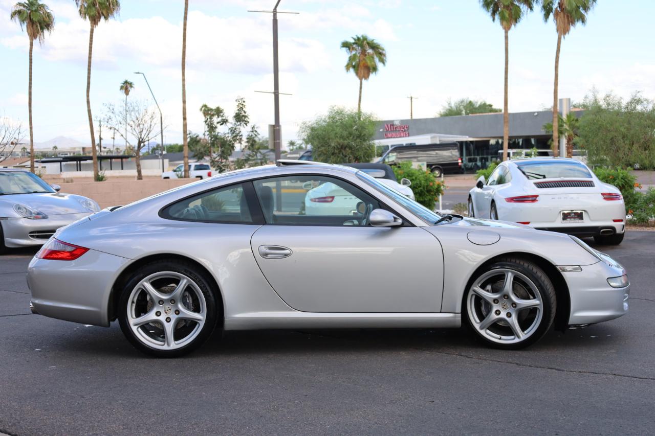 Porsche 911 Carrera 2006
