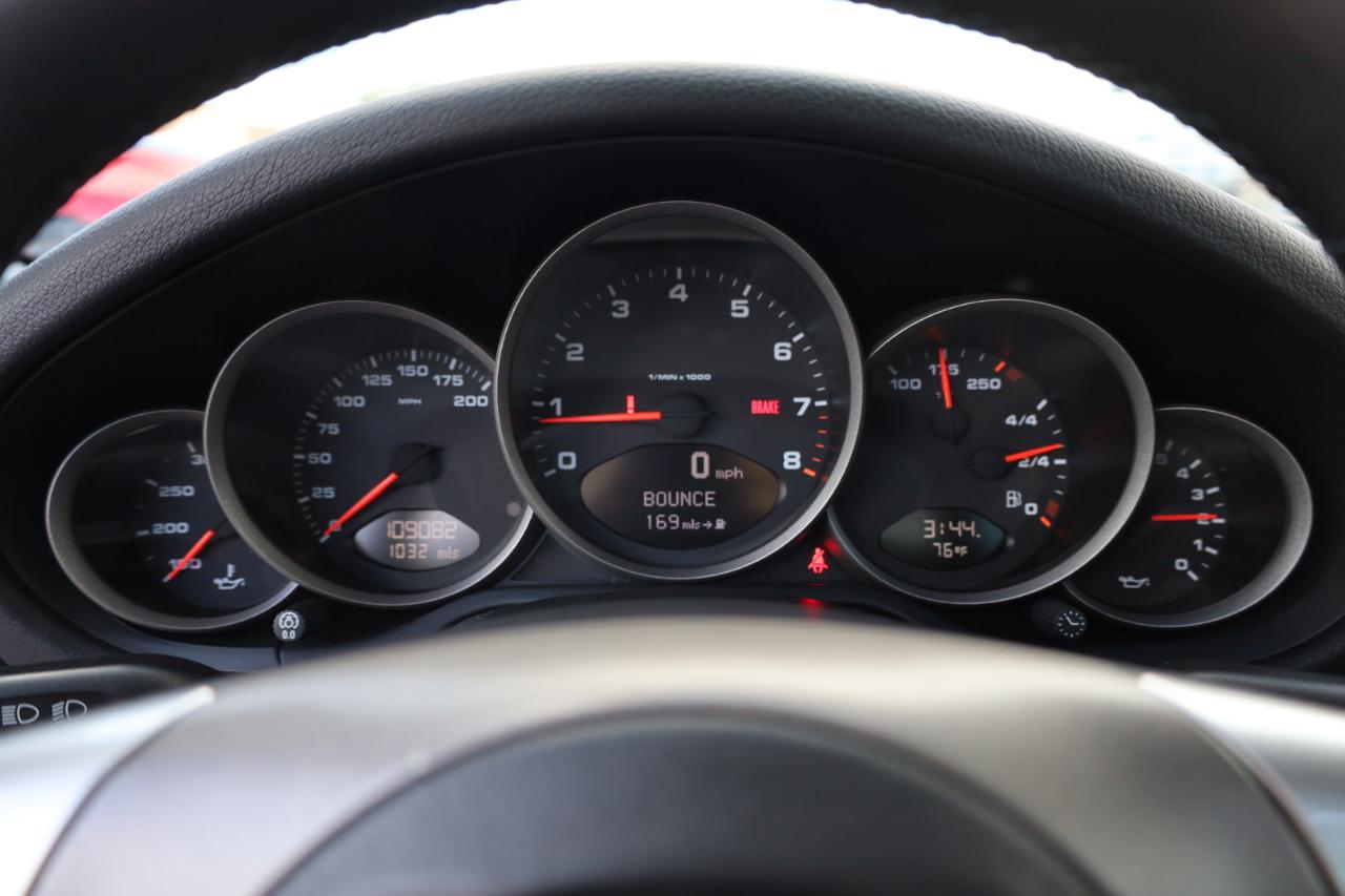 Porsche 911 Carrera 2006