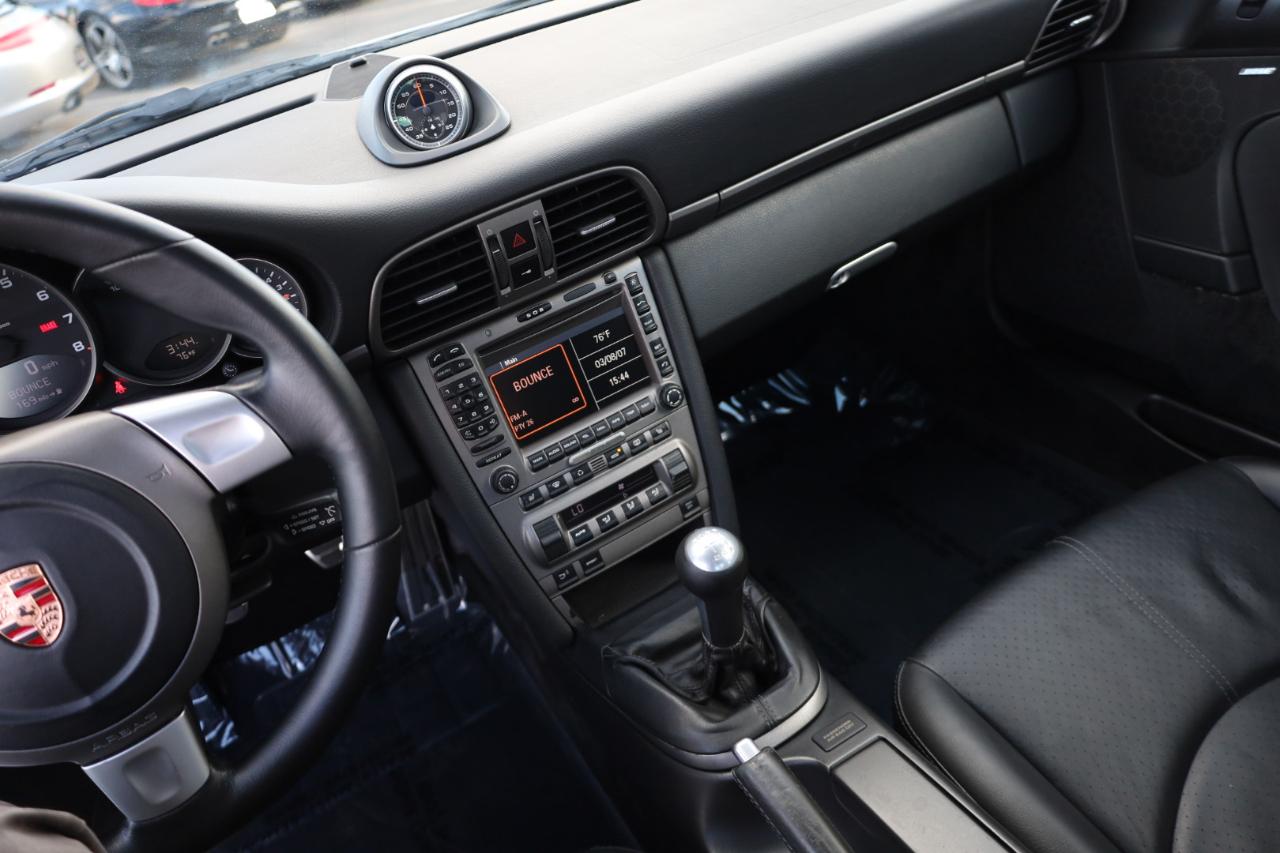 Porsche 911 Carrera 2006
