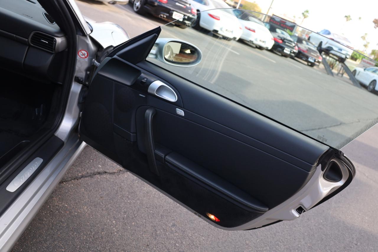 Porsche 911 Carrera 2006