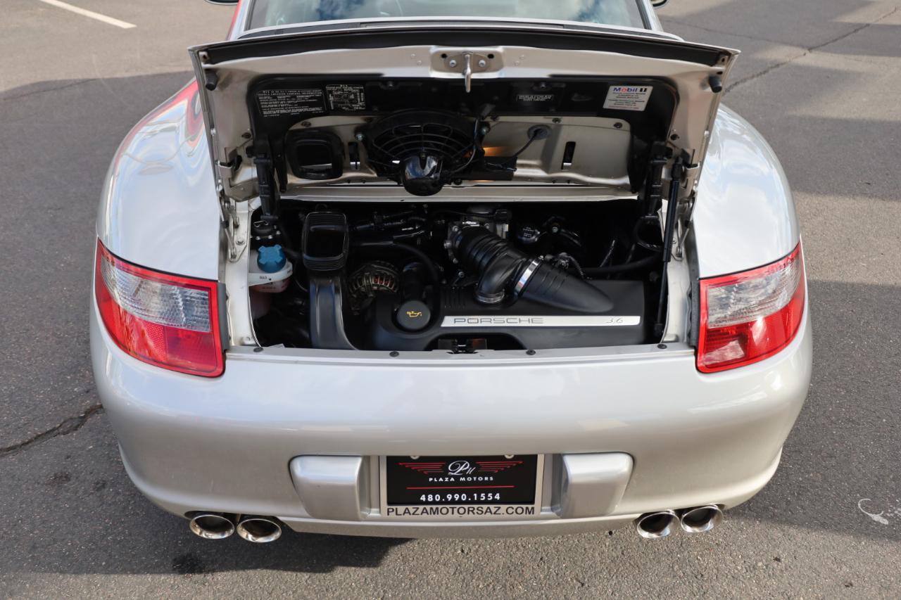Porsche 911 Carrera 2006