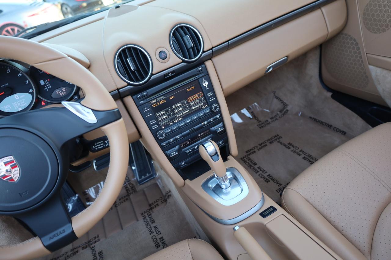 Porsche Boxster Base 2011