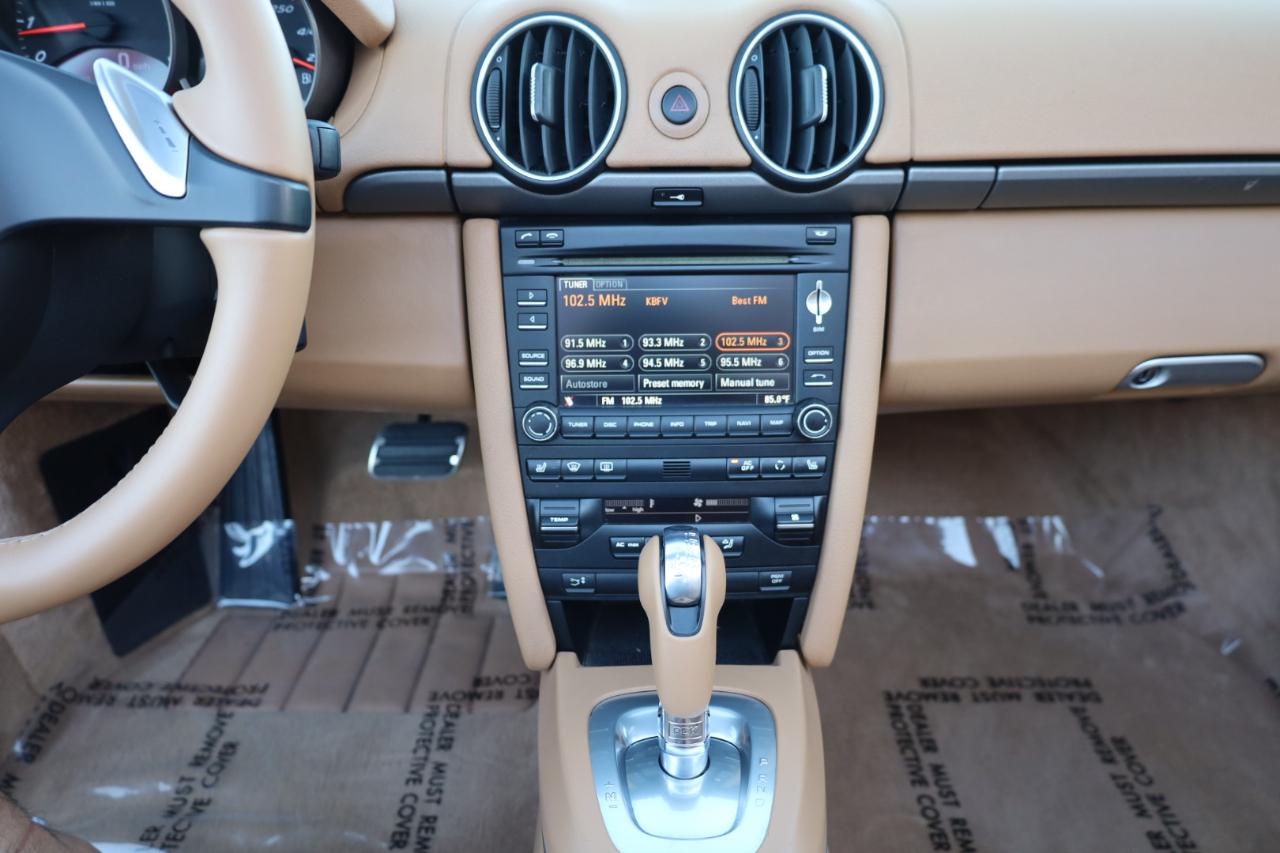 Porsche Boxster Base 2011