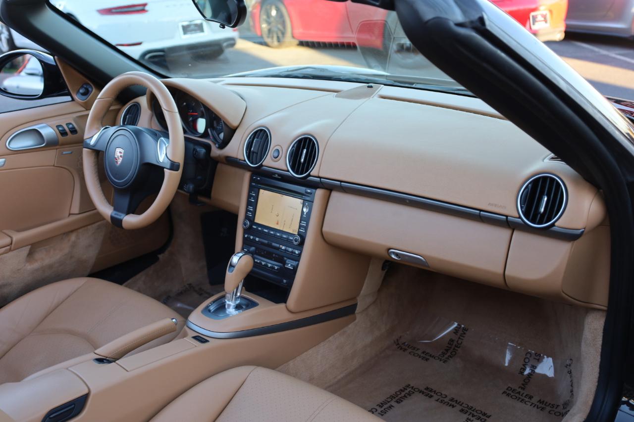 Porsche Boxster Base 2011