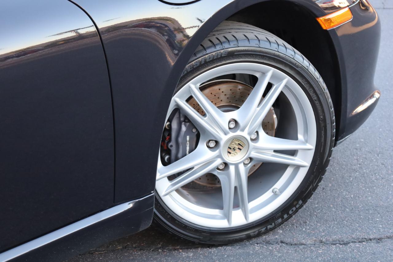 Porsche Boxster Base 2011