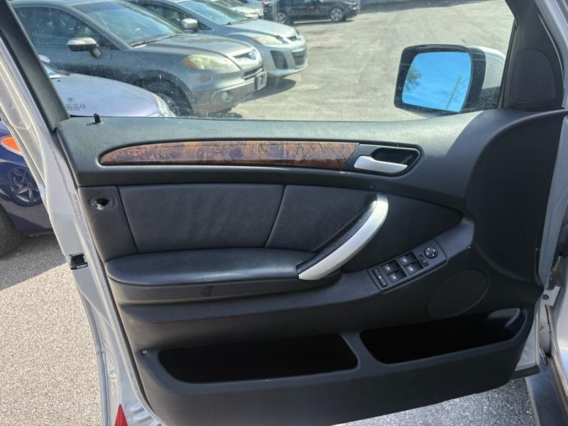 BMW X5 4.4i 2003