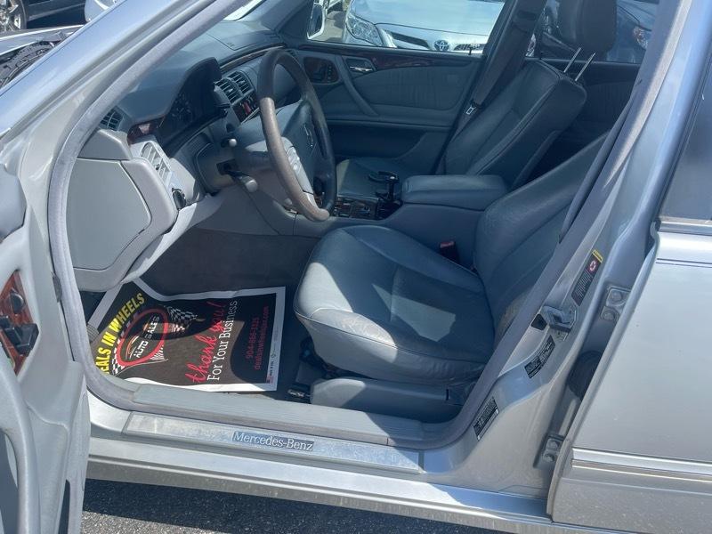 Mercedes-Benz E-Class E320 2002