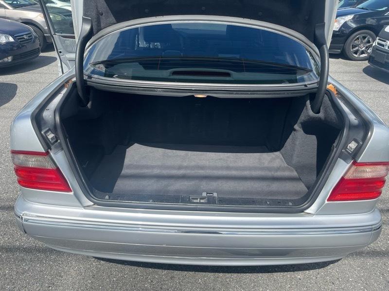 Mercedes-Benz E-Class E320 2002