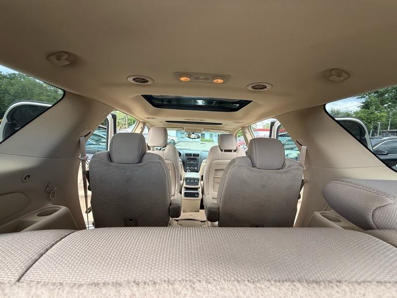 Saturn Outlook XE FWD 2009