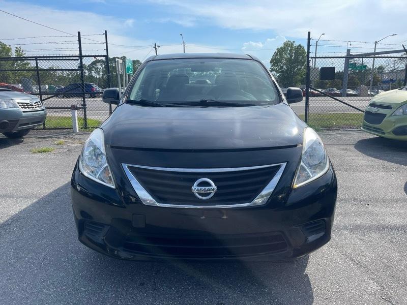 Nissan Versa 1.6 S Sedan 2012