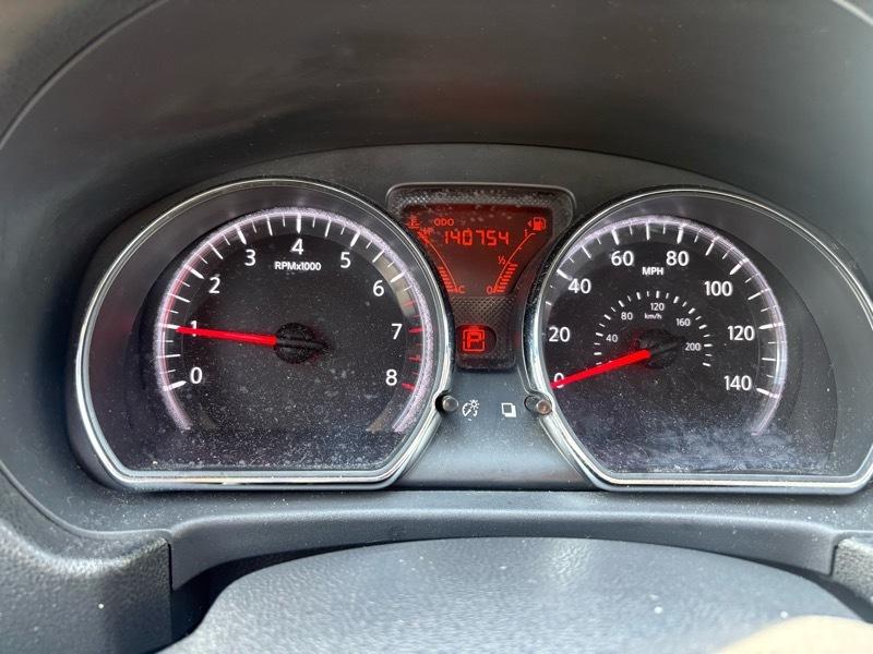 Nissan Versa 1.6 S Sedan 2012