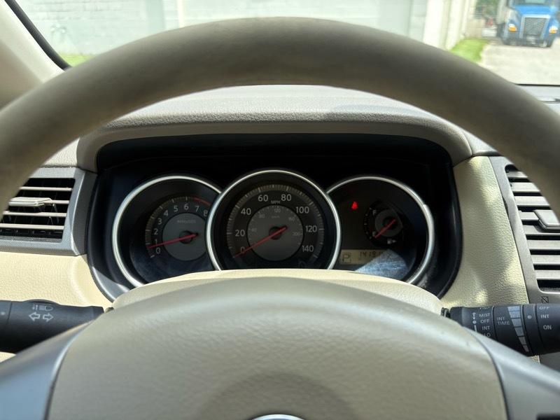 Nissan Versa 1.8 S 2007