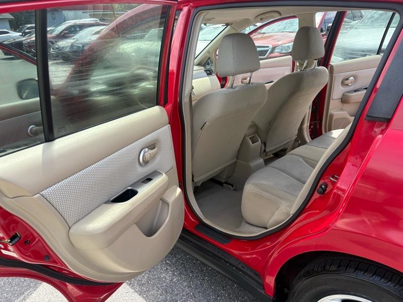 Nissan Versa 1.8 S 2007