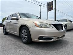 2013 Chrysler 200 