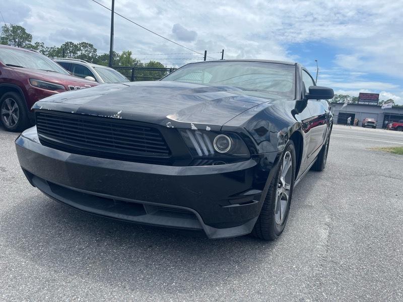 Ford Mustang V6 Coupe 2012