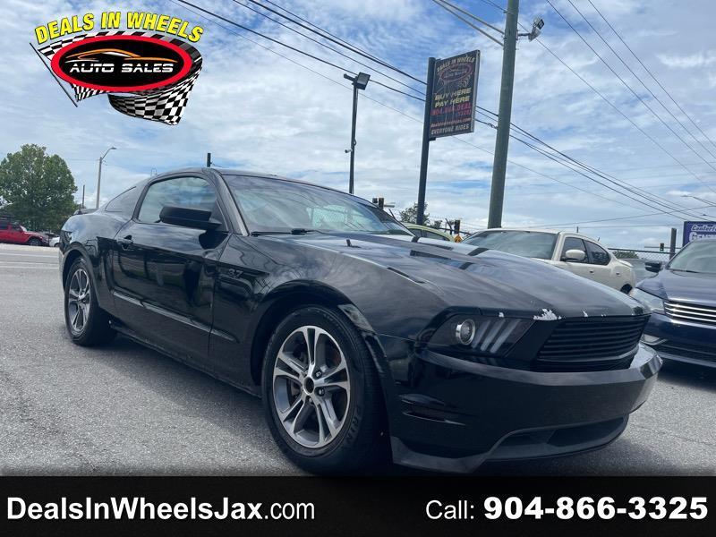 Ford Mustang V6 Coupe 2012