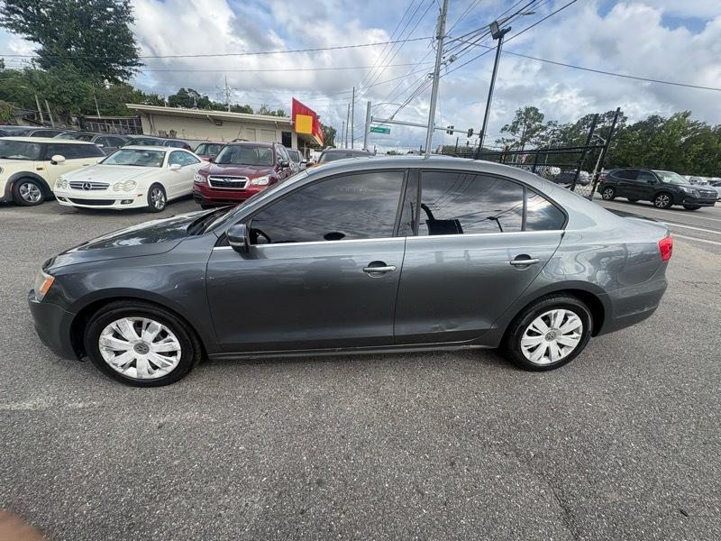 Volkswagen Jetta SE 2013