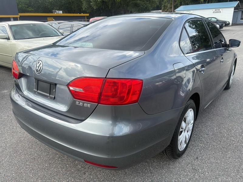 Volkswagen Jetta SE 2013