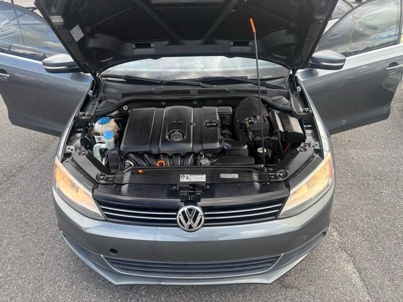 Volkswagen Jetta SE 2013