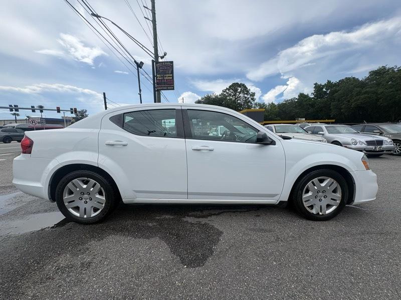 Dodge Avenger Base 2012