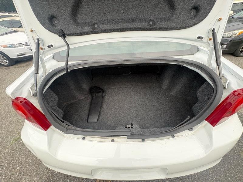 Dodge Avenger Base 2012