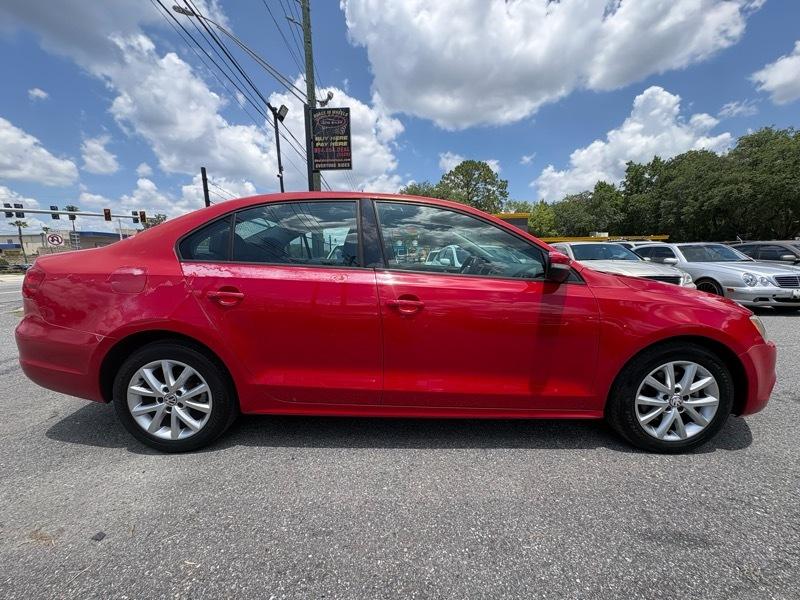 Volkswagen Jetta SE 2012