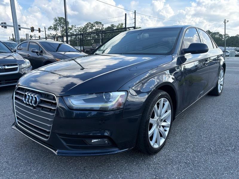 Audi A4 2.0 T Sedan FrontTrak Multitronic 2013