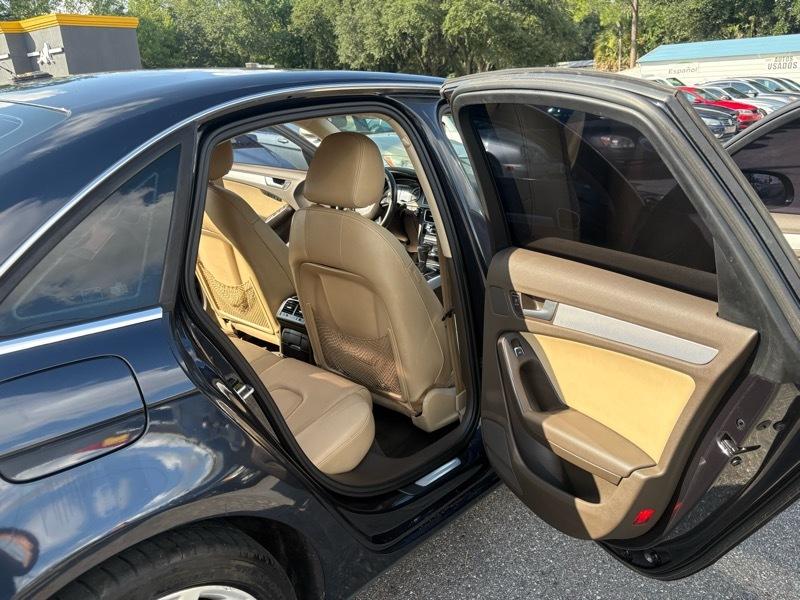 Audi A4 2.0 T Sedan FrontTrak Multitronic 2013